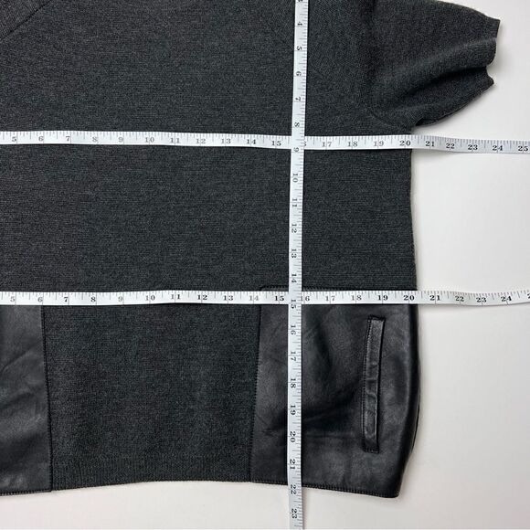 J. Crew Merino Wool Leather Pocket Tee Sz XS - Picture 10 of 10